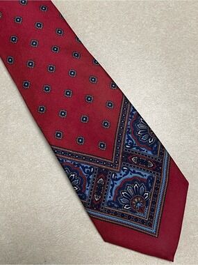 Christian Dior Silk Tie Men’s OS Red Paisley detail Made in US Silk Tie Workwear